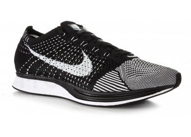 nike flyknit noir et blanc